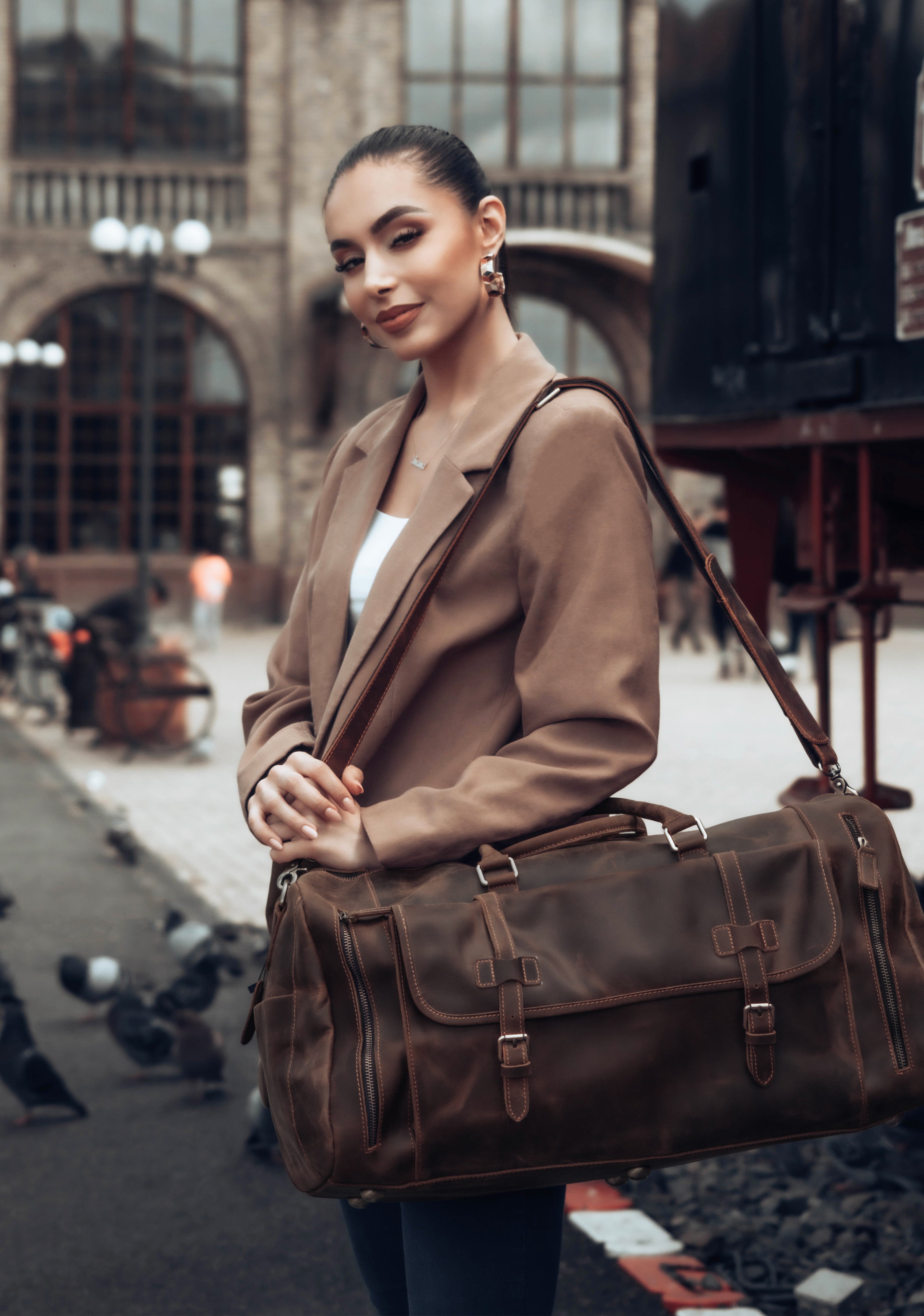 Geanta voiaj unisex piele naturala maro inchis Anfield